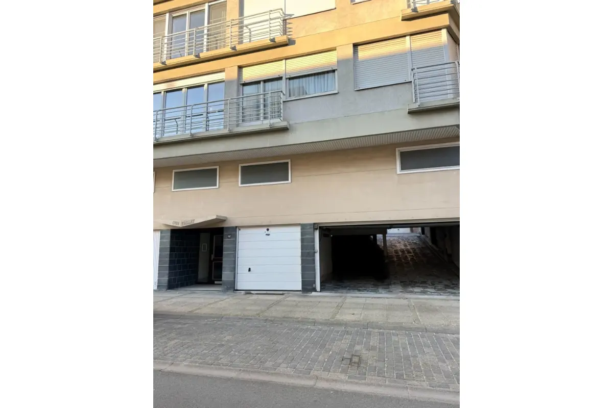 Parking & garage te  koop in Westende 8434 47500.00€  slaapkamers m² - Zoekertje 757634