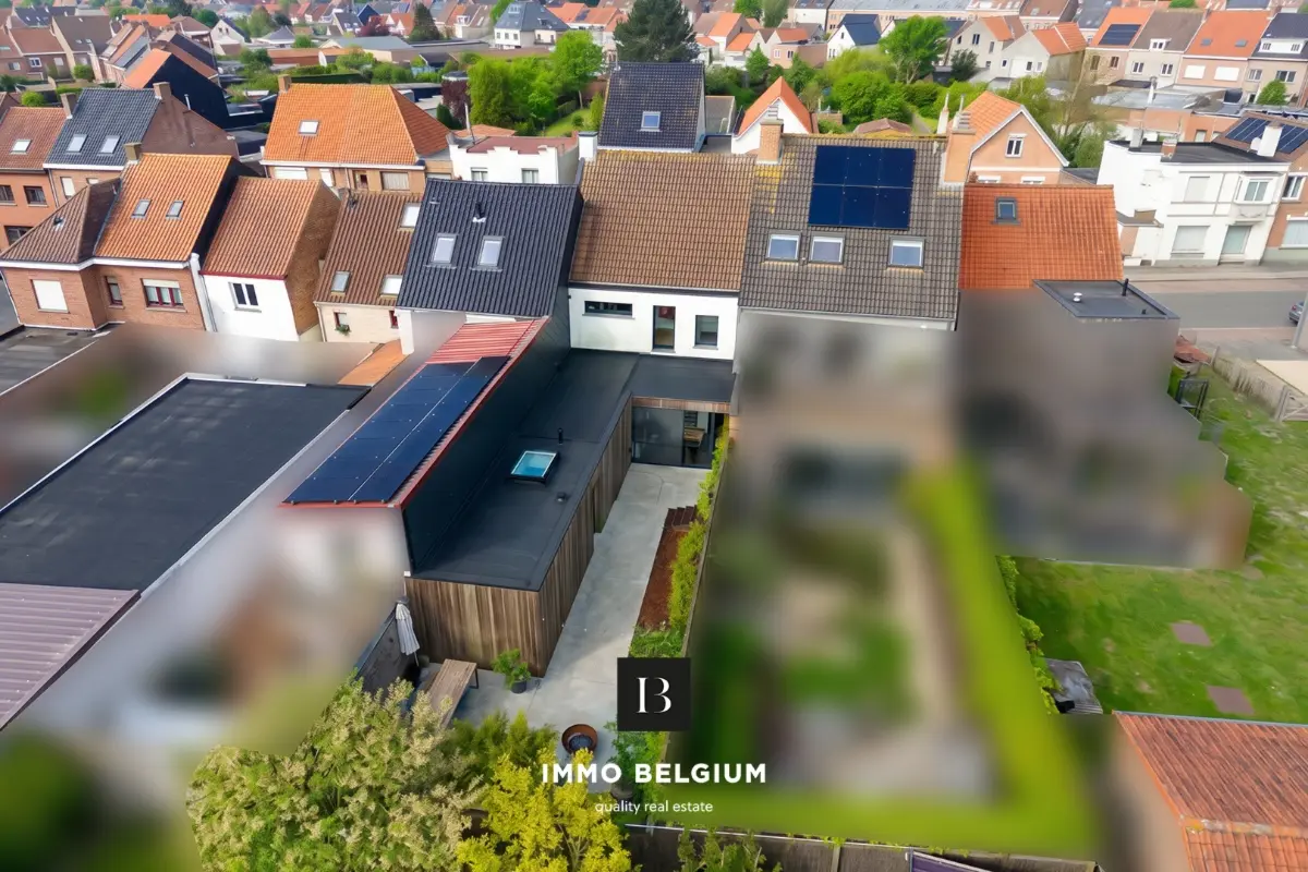 Huis te  in De Haan 8420 545000.00€ 4 slaapkamers 217.00m² - Zoekertje 757701