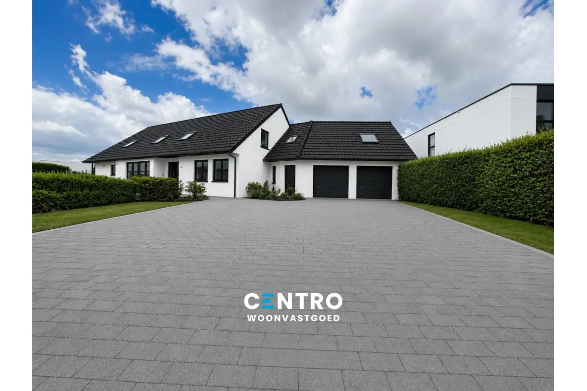 Villa te  koop in Roeselare 8800 520000.00€ 5 slaapkamers 430.00m² - Zoekertje 758892