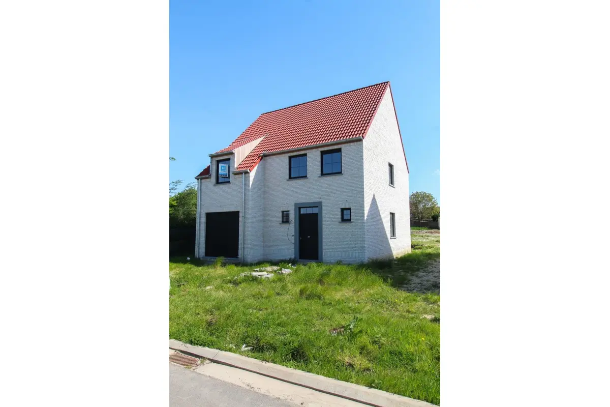 Huis te  koop in Meulebeke 8760 434730.00€ 4 slaapkamers 170.00m² - Zoekertje 758902