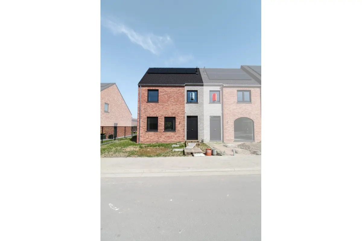 Huis te  koop in Meulebeke 8760 339115.00€ 3 slaapkamers 149.14m² - Zoekertje 758901