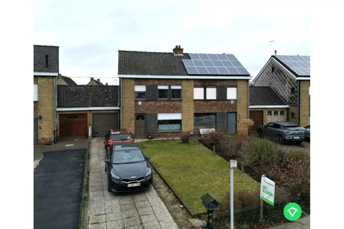 Huis te  koop in Izegem 8870 185000.00€ 3 slaapkamers 137.00m² - Zoekertje 758450