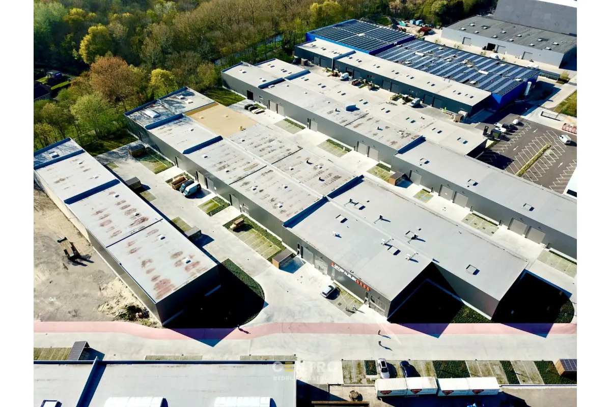 Handelszaak te  koop in Brugge 8000 597500.00€  slaapkamers 410.82m² - Zoekertje 759759