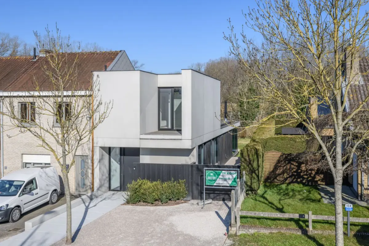 Huis te  koop in Koksijde 8670 495000.00€ 3 slaapkamers 150.00m² - Zoekertje 774152