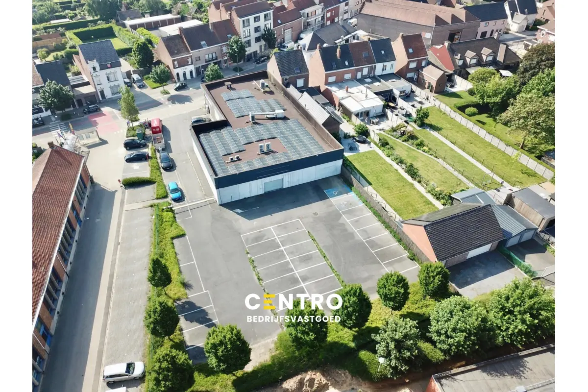 Handelszaak te  koop in Bavikhove 8531 0.00€  slaapkamers 782.00m² - Zoekertje 759747
