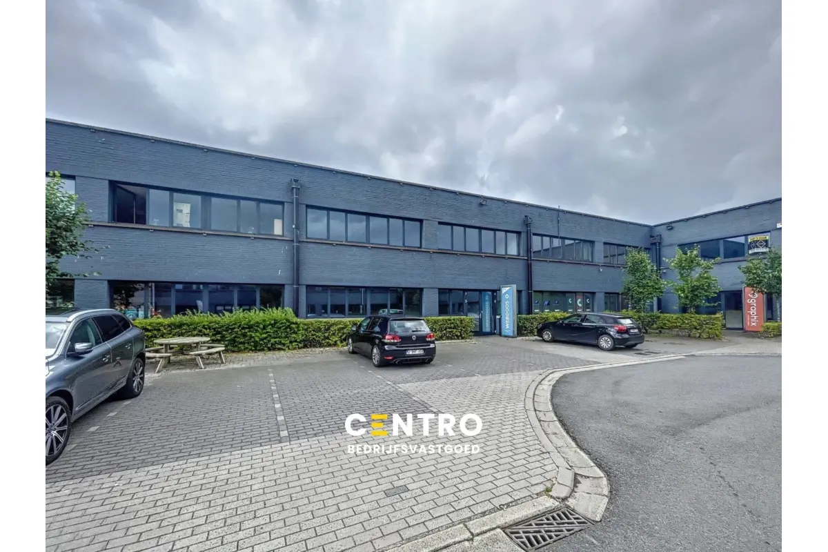 Handelszaak te  koop in Brugge 8000 250000.00€  slaapkamers 160.00m² - Zoekertje 759777