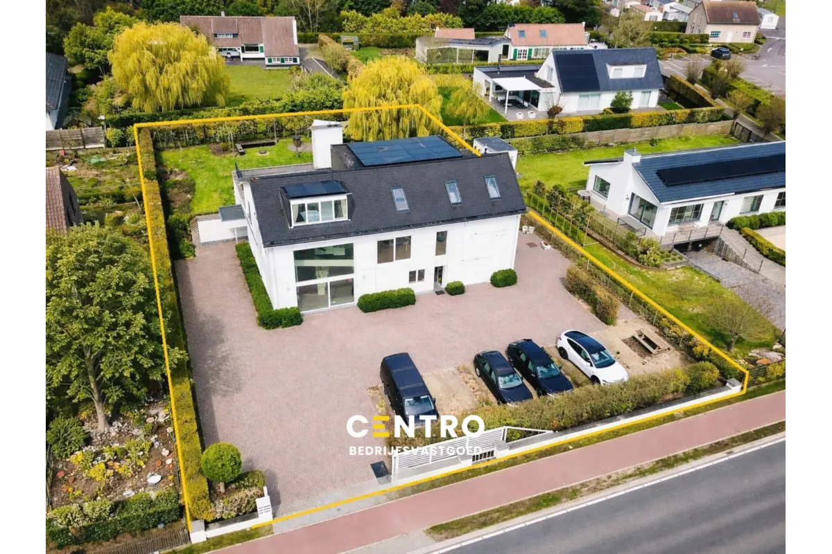 Handelszaak te  koop in Koksijde 8670 0.00€ 3 slaapkamers 535.00m² - Zoekertje 759775