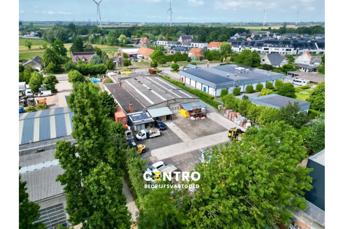 Handelszaak te  koop in Gistel 8470 1090000.00€ 4 slaapkamers 1280.00m² - Zoekertje 759757