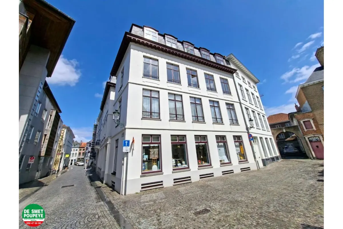 Appartement te  koop in Brugge 8000 290000.00€ 2 slaapkamers 98.00m² - Zoekertje 760477