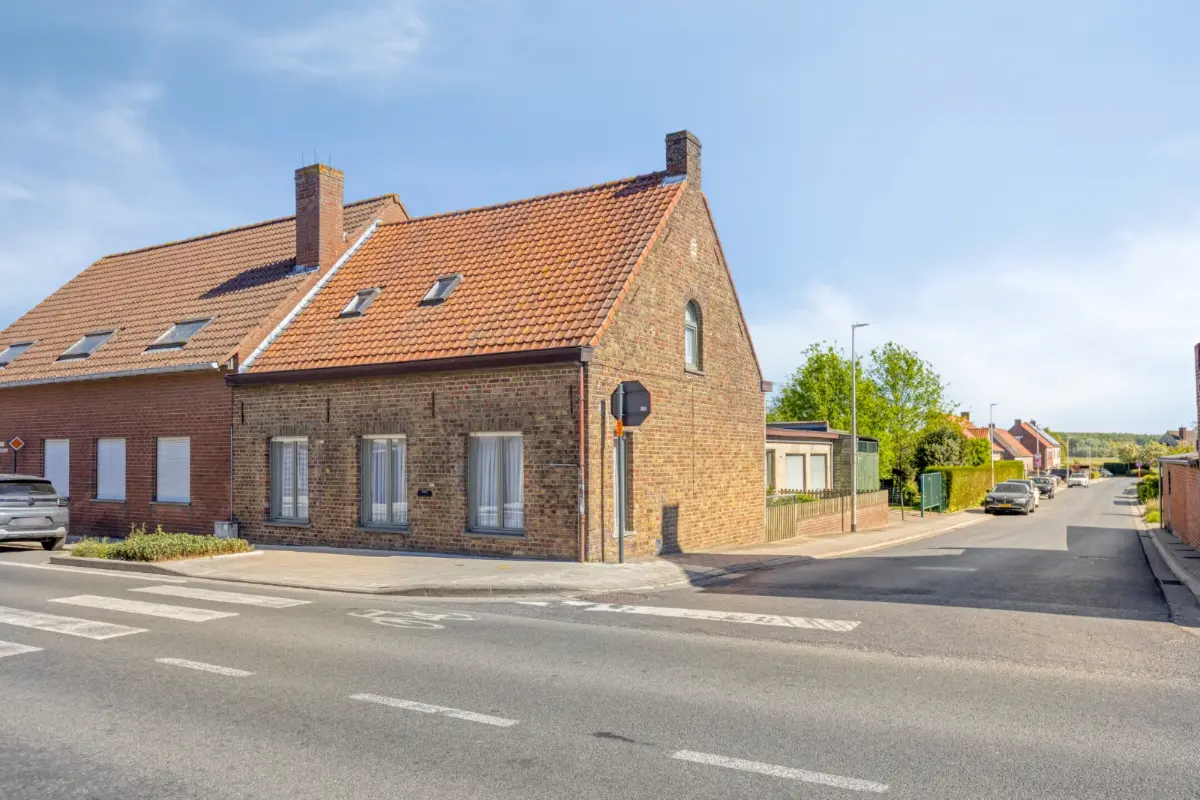 Huis te  koop in Diksmuide 8600 199500.00€ 3 slaapkamers 179.00m² - Zoekertje 760904
