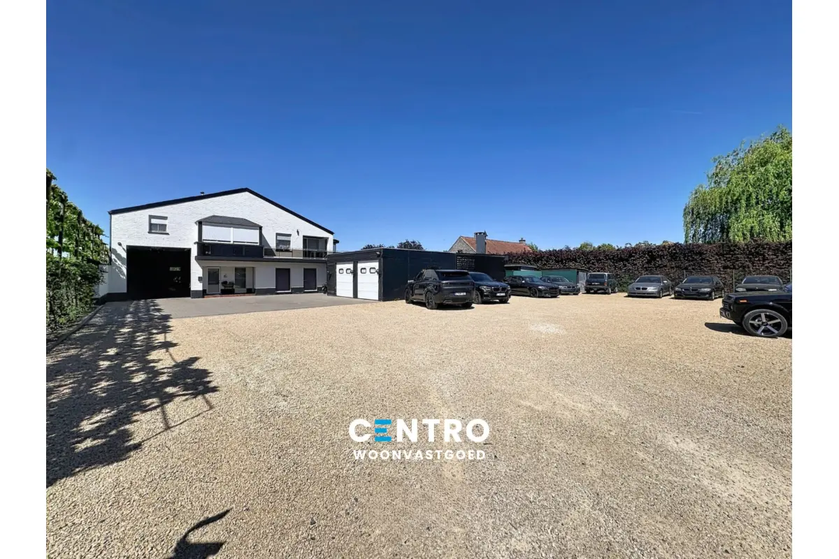 Villa te  koop in Rumbeke 8800 0.00€ 4 slaapkamers m² - Zoekertje 760944