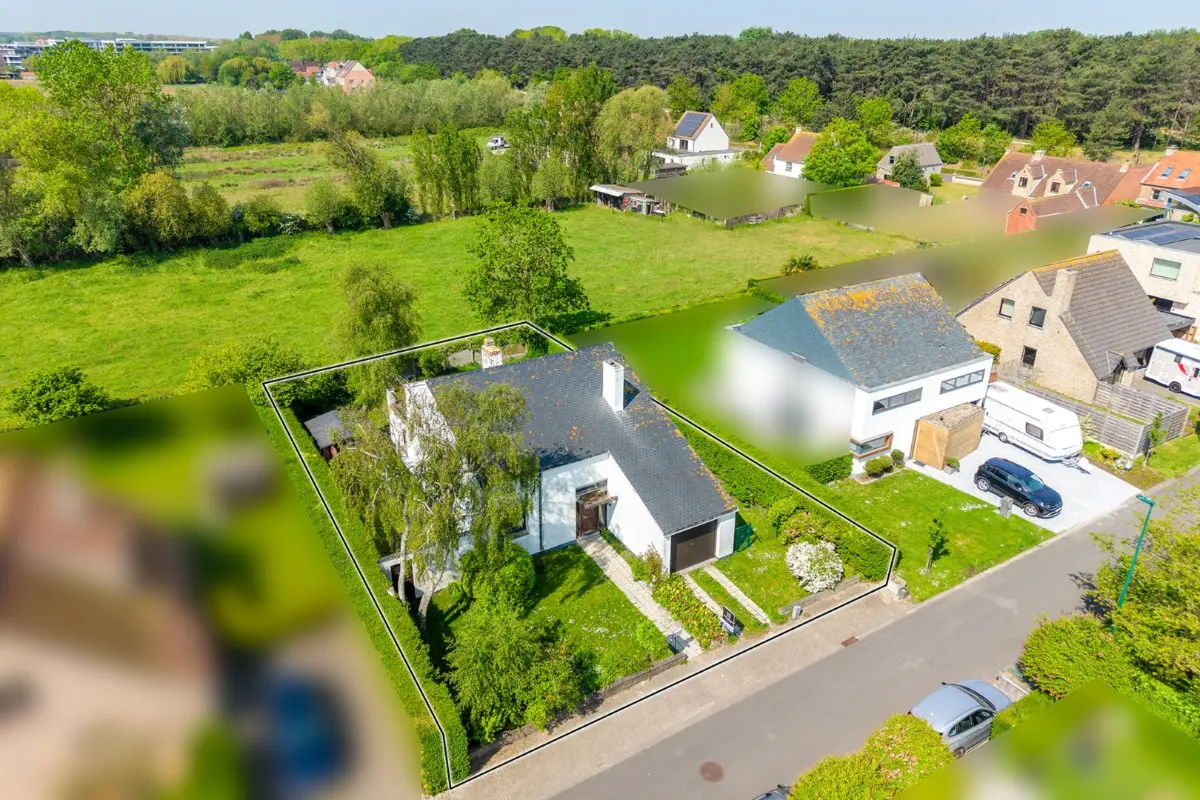 Huis te  koop in De Haan 8420 510000.00€ 4 slaapkamers 221.00m² - Zoekertje 760943