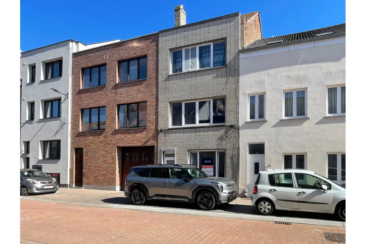 Appartement te  koop in Oostende 8400 108000.00€ 1 slaapkamers 73.00m² - Zoekertje 762523