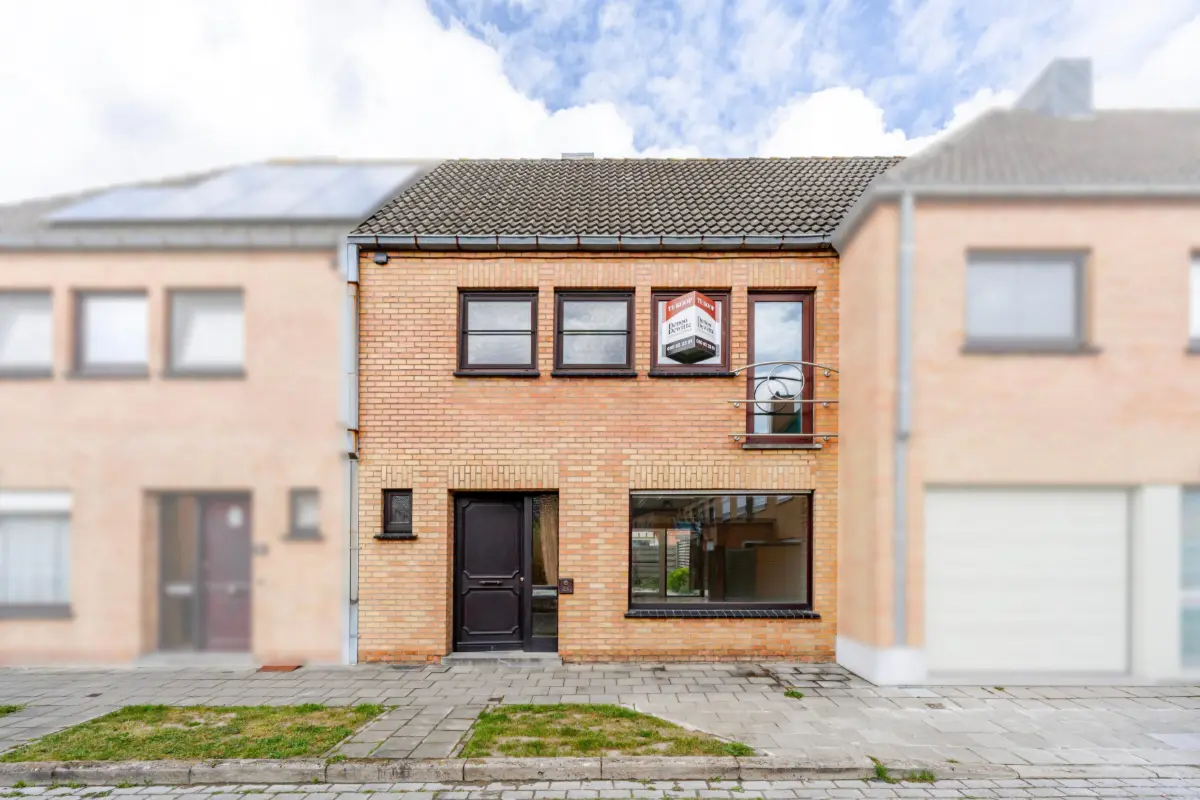 Huis te  koop in Brugge 8000 349000.00€ 3 slaapkamers m² - Zoekertje 762924