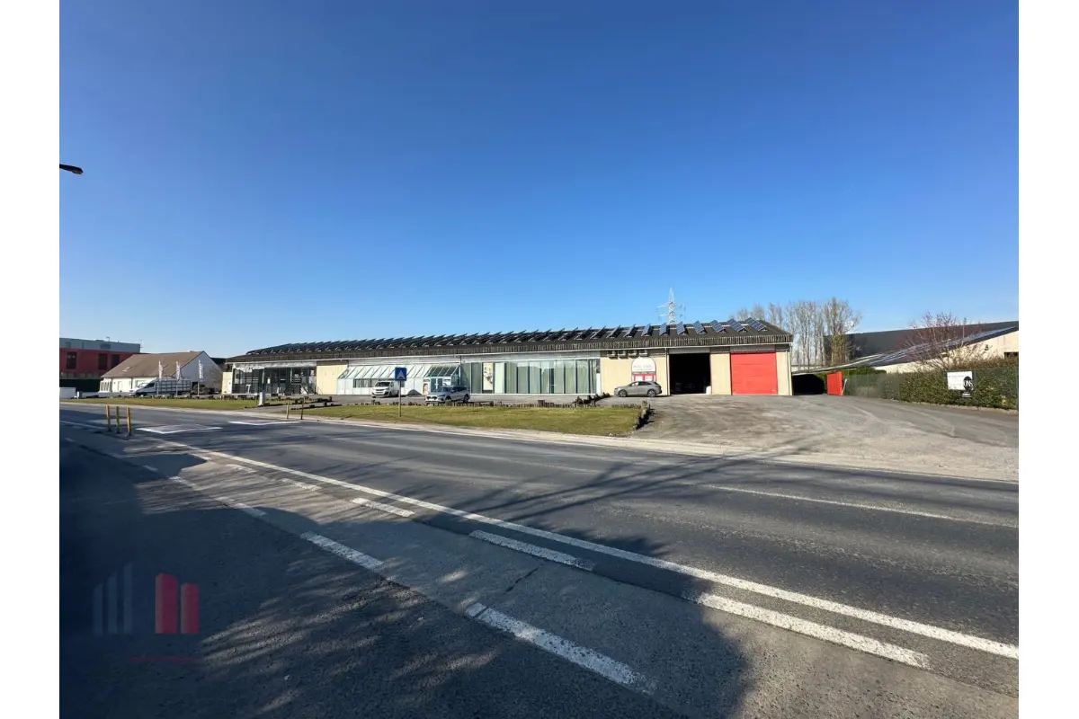 Handelszaak te  koop in Kuurne 8520 4375700.00€  slaapkamers 6555.00m² - Zoekertje 763957