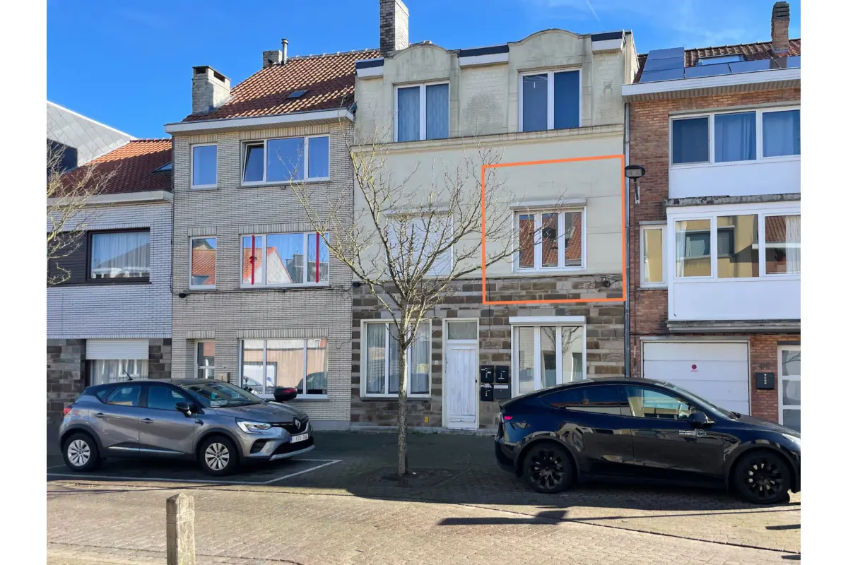 Appartement te  koop in Oostende 8400 149000.00€ 1 slaapkamers 65.00m² - Zoekertje 763233