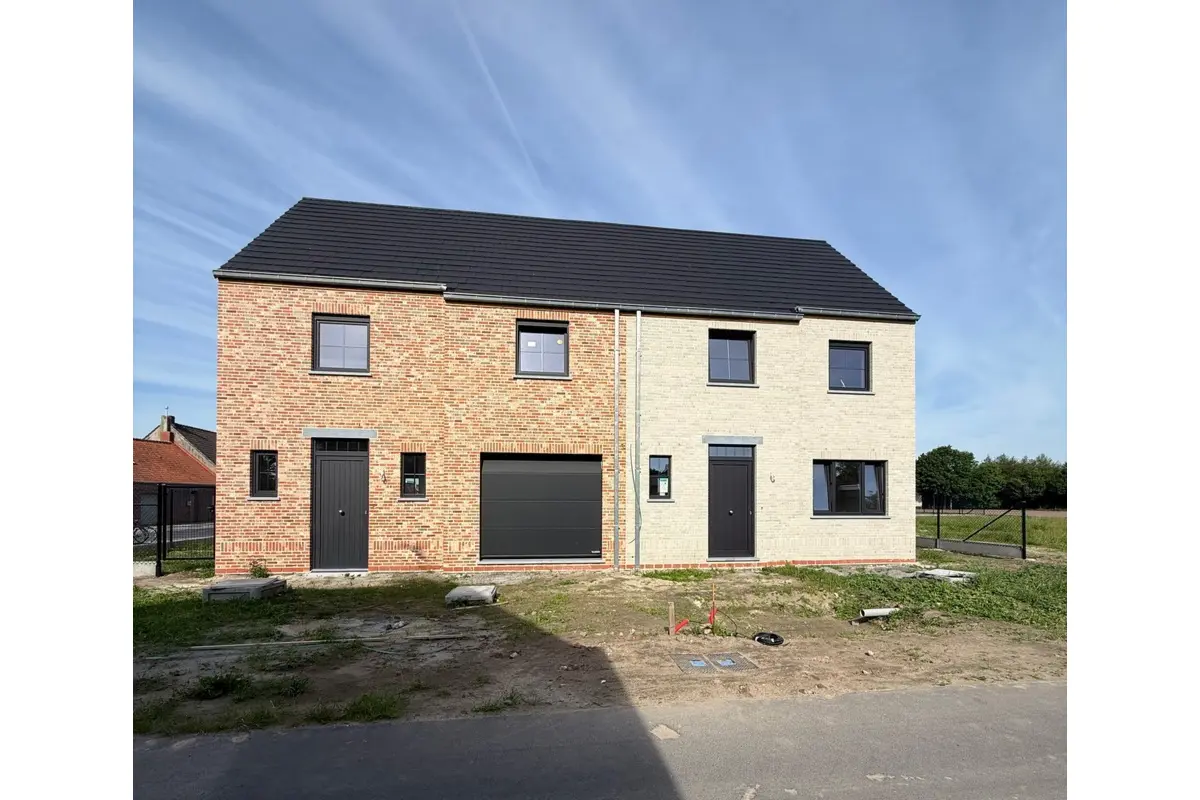 Huis te  koop in Wingene 8750 349334.00€ 3 slaapkamers 136.04m² - Zoekertje 765485