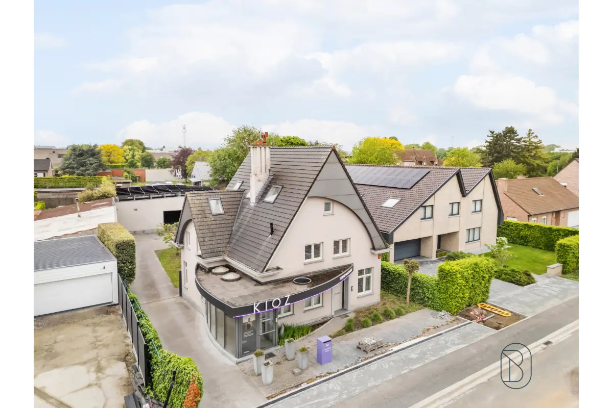 Mixgebouw te  koop in Waregem 8790 935000.00€ 2 slaapkamers 700.00m² - Zoekertje 765621