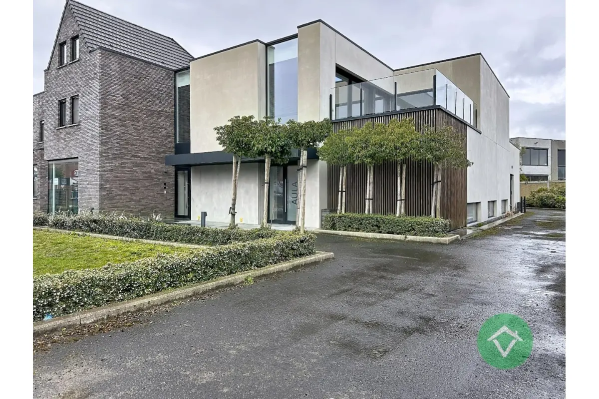 Appartement te  huur in Koekelare 8680 1150.00€ 4 slaapkamers m² - Zoekertje 766924