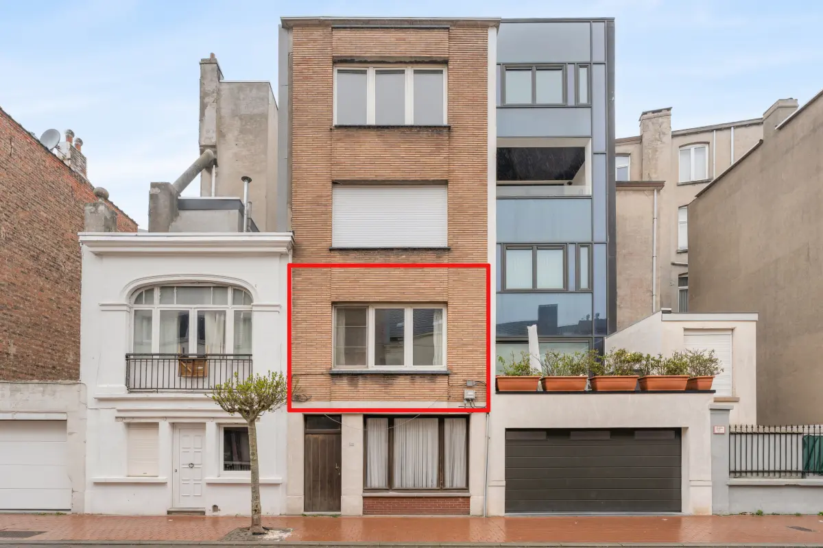 Appartement te  koop in Blankenberge 8370 109000.00€ 1 slaapkamers 37.00m² - Zoekertje 766656