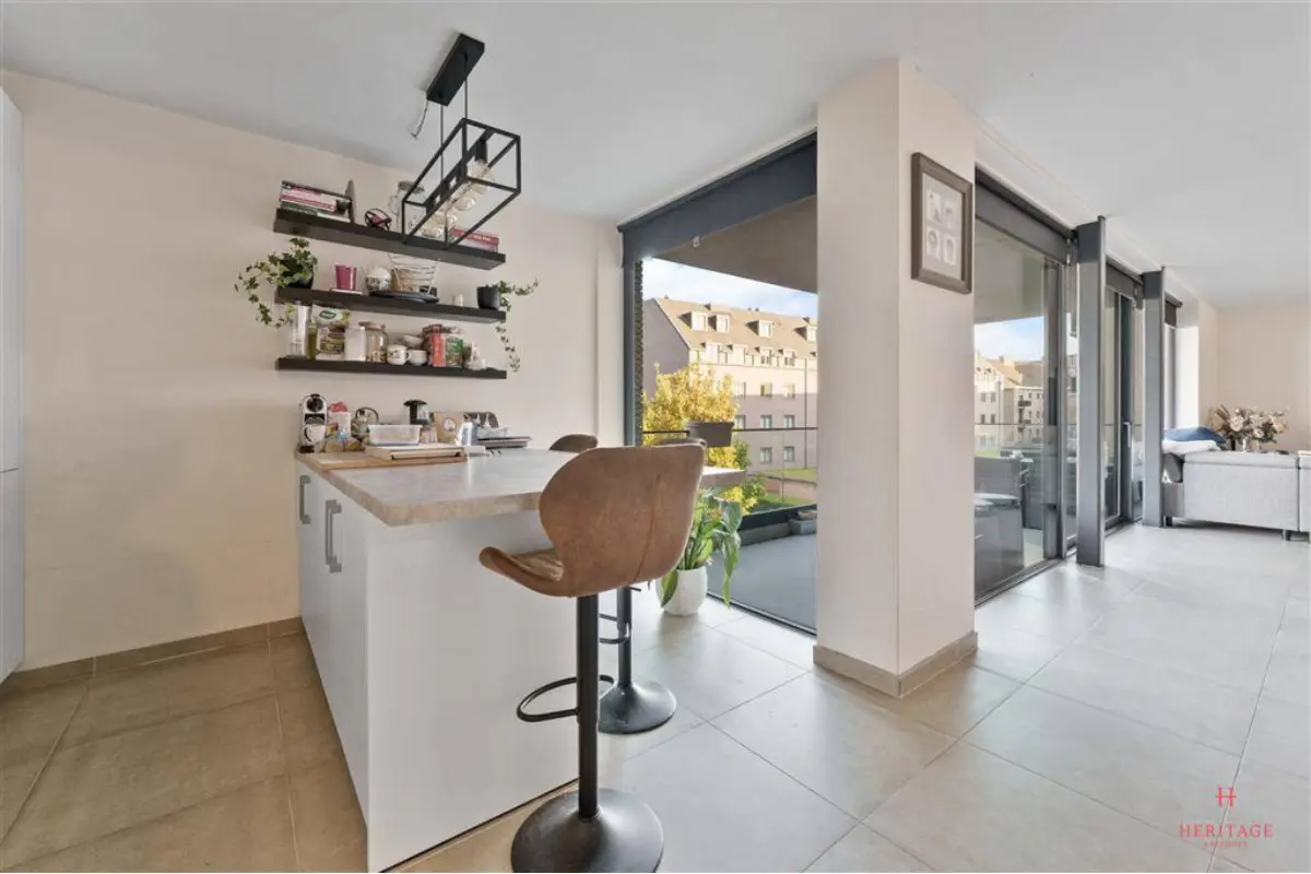 Appartement te  huur in Harelbeke 8530 980.00€ 3 slaapkamers 127.00m² - Zoekertje 767514