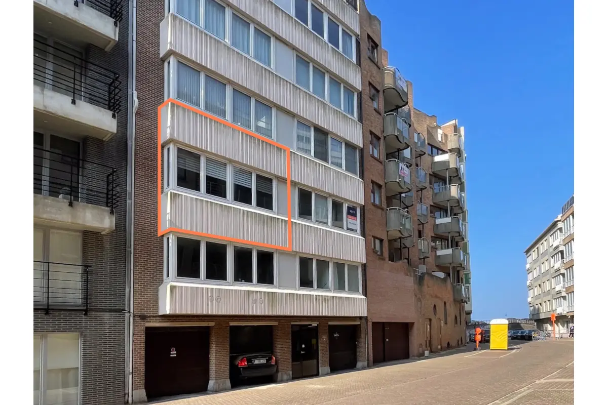 Appartement te  koop in Oostende 8400 217000.00€ 2 slaapkamers 76.00m² - Zoekertje 767767