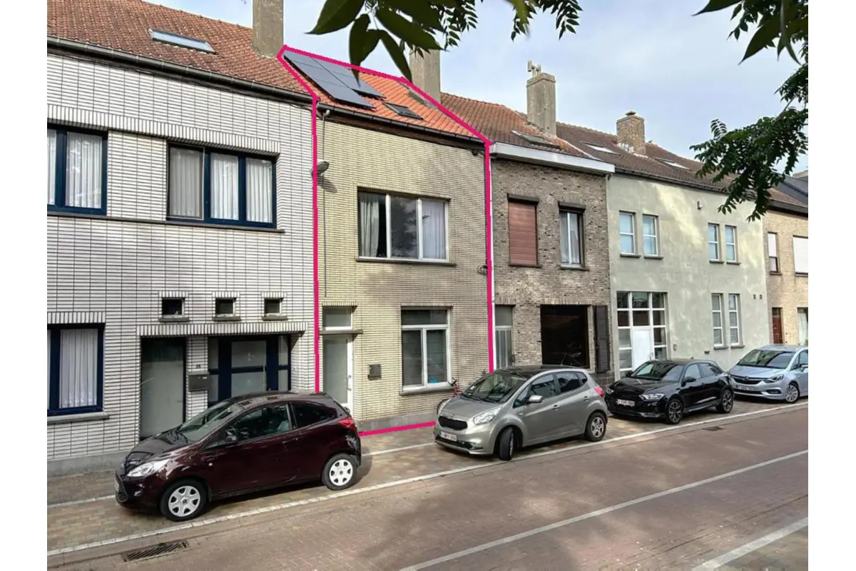 Huis te  koop in Oostende 8400 289000.00€ 3 slaapkamers 155.00m² - Zoekertje 767709