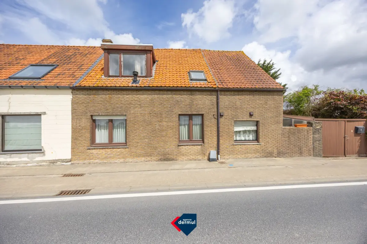 Huis te  koop in Westkerke 8460 180000.00€ 4 slaapkamers 155.00m² - Zoekertje 768399