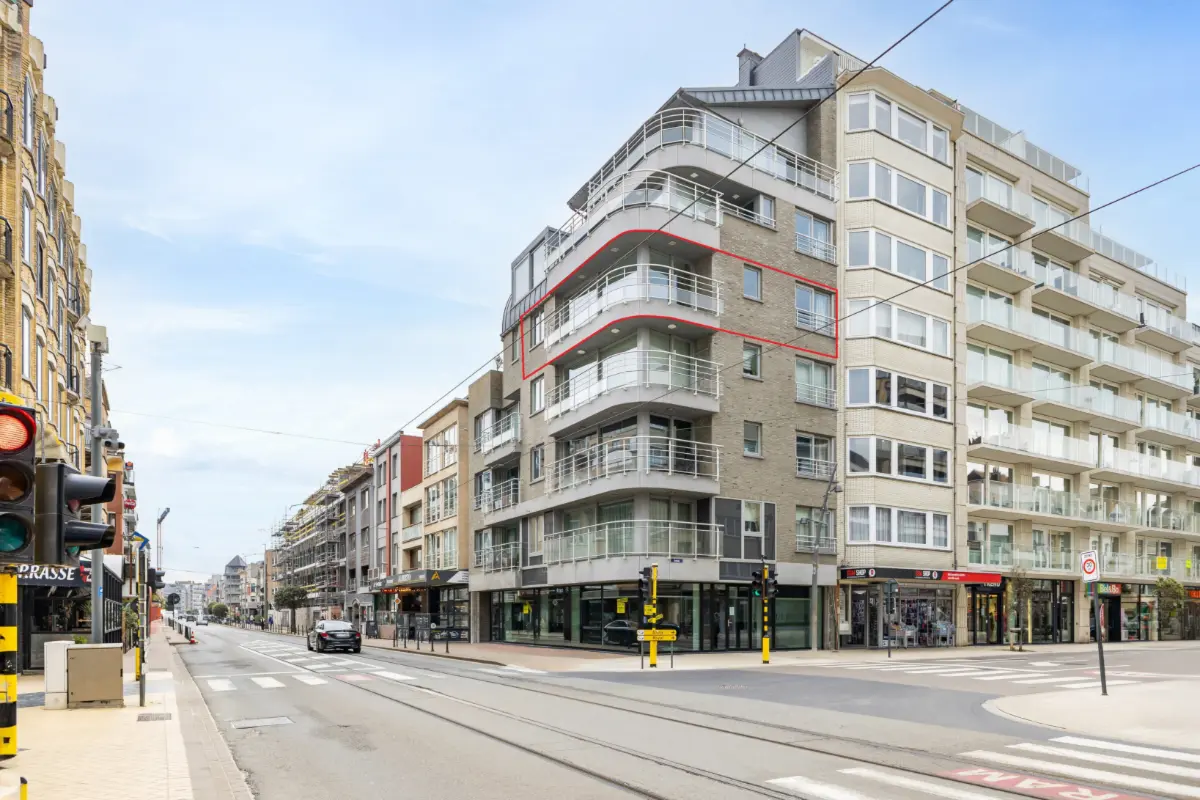 Appartement te  koop in De Panne 8660 449000.00€ 2 slaapkamers 90.00m² - Zoekertje 768709