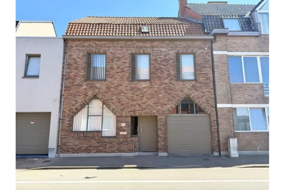 Huis te  koop in Wervik 8940 310000.00€ 4 slaapkamers 215.00m² - Zoekertje 770512