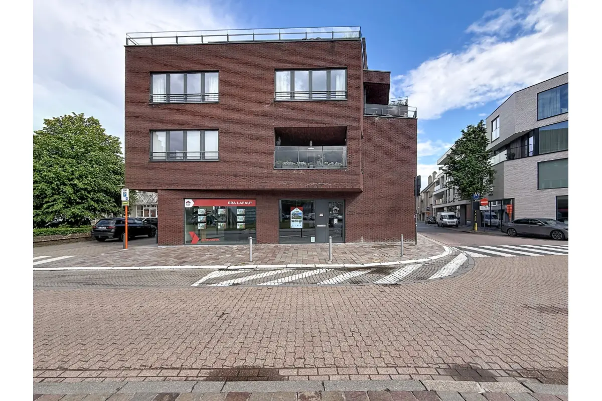 Appartement te  huur in Tielt 8700 1000.00€ 3 slaapkamers 149.00m² - Zoekertje 770438