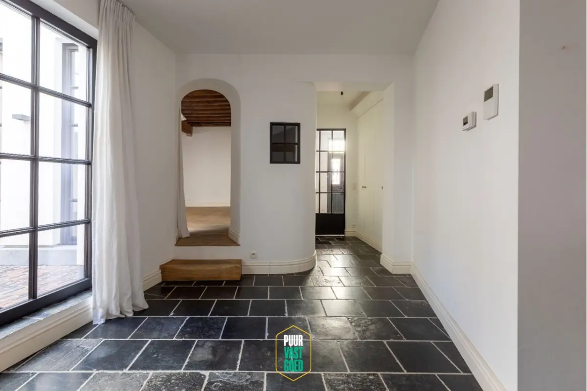 Huis te  koop in Brugge 8000 895000.00€ 4 slaapkamers 263.00m² - Zoekertje 770850