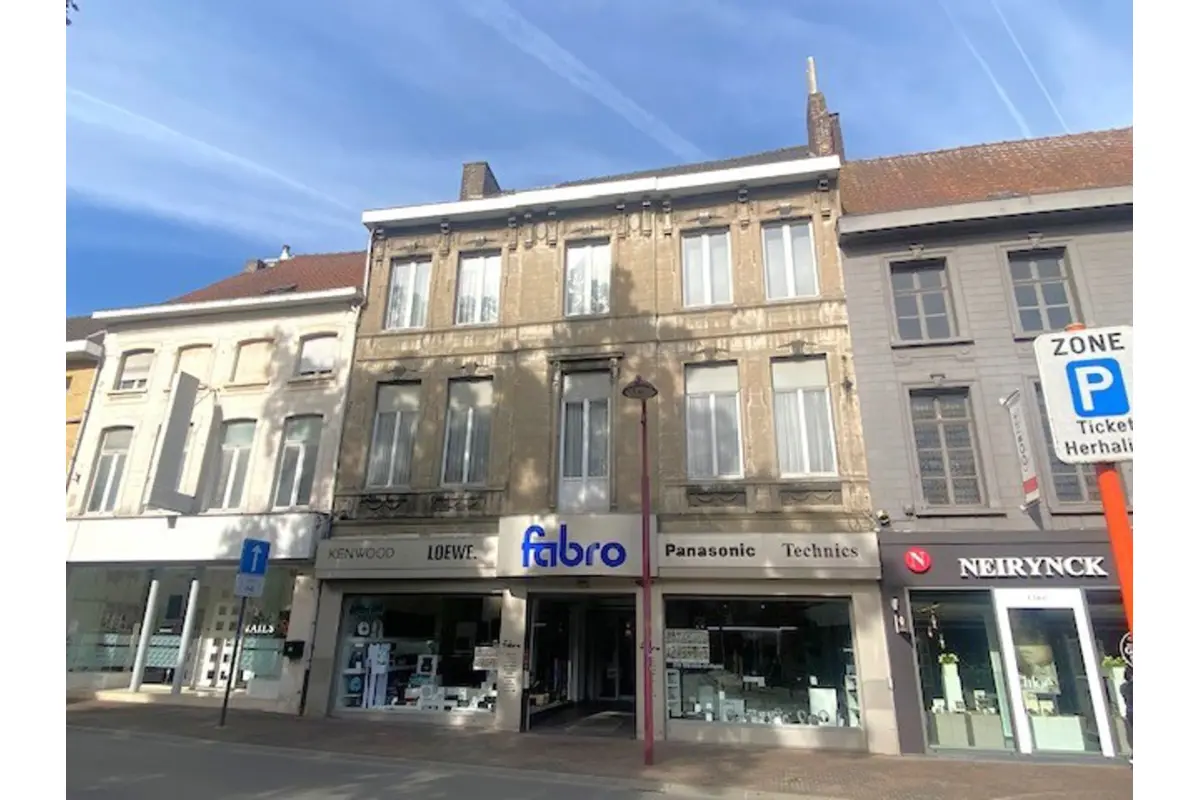 Handelszaak te  koop in Menen 8930 549000.00€  slaapkamers 258.00m² - Zoekertje 770558