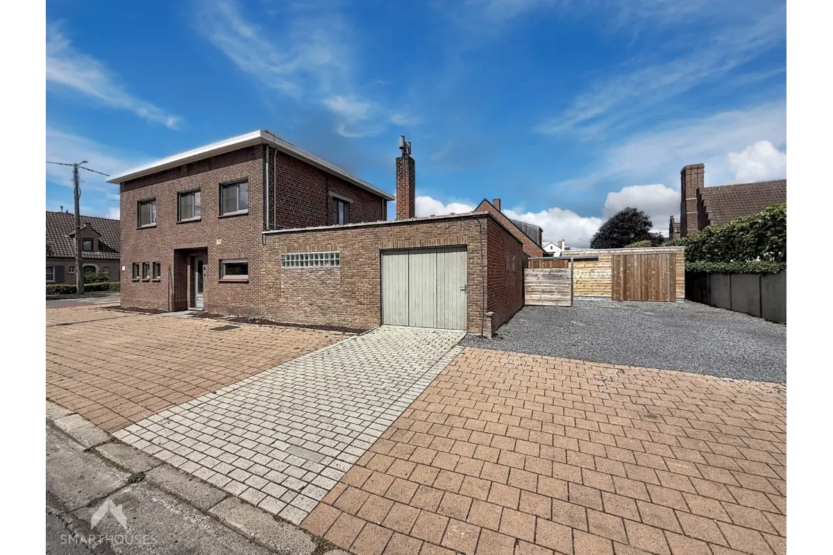 Huis te  koop in Ooigem 8710 399000.00€ 5 slaapkamers 185.00m² - Zoekertje 771550