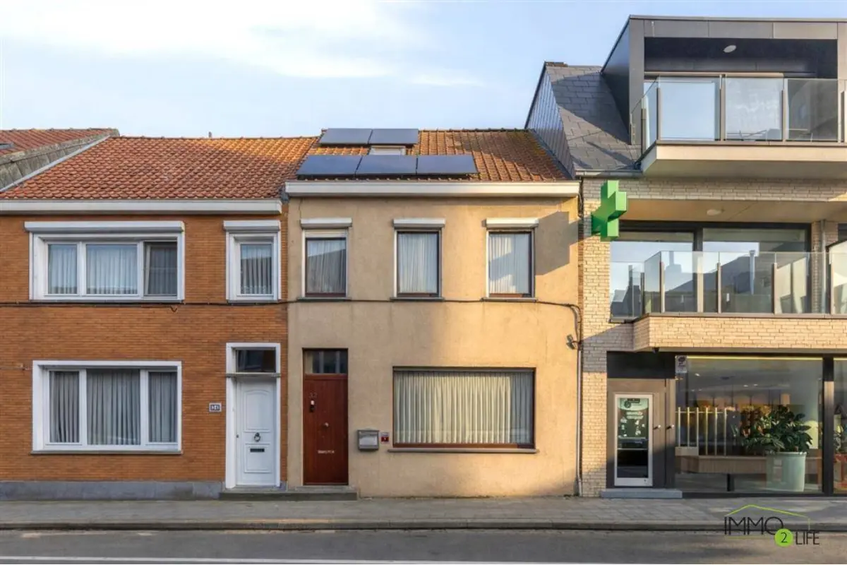 Huis te  koop in Bredene 8450 40000.00€ 2 slaapkamers 157.00m² - Zoekertje 771638