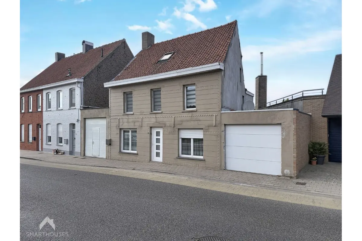 Huis te  koop in Meulebeke 8760 339000.00€ 4 slaapkamers 210.00m² - Zoekertje 771795