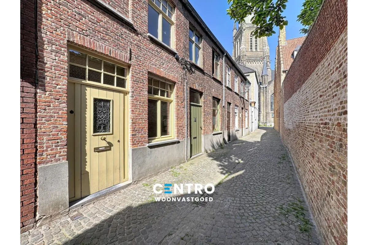 Huis te  huur in Brugge 8000 950.00€ 3 slaapkamers 88.00m² - Zoekertje 772386