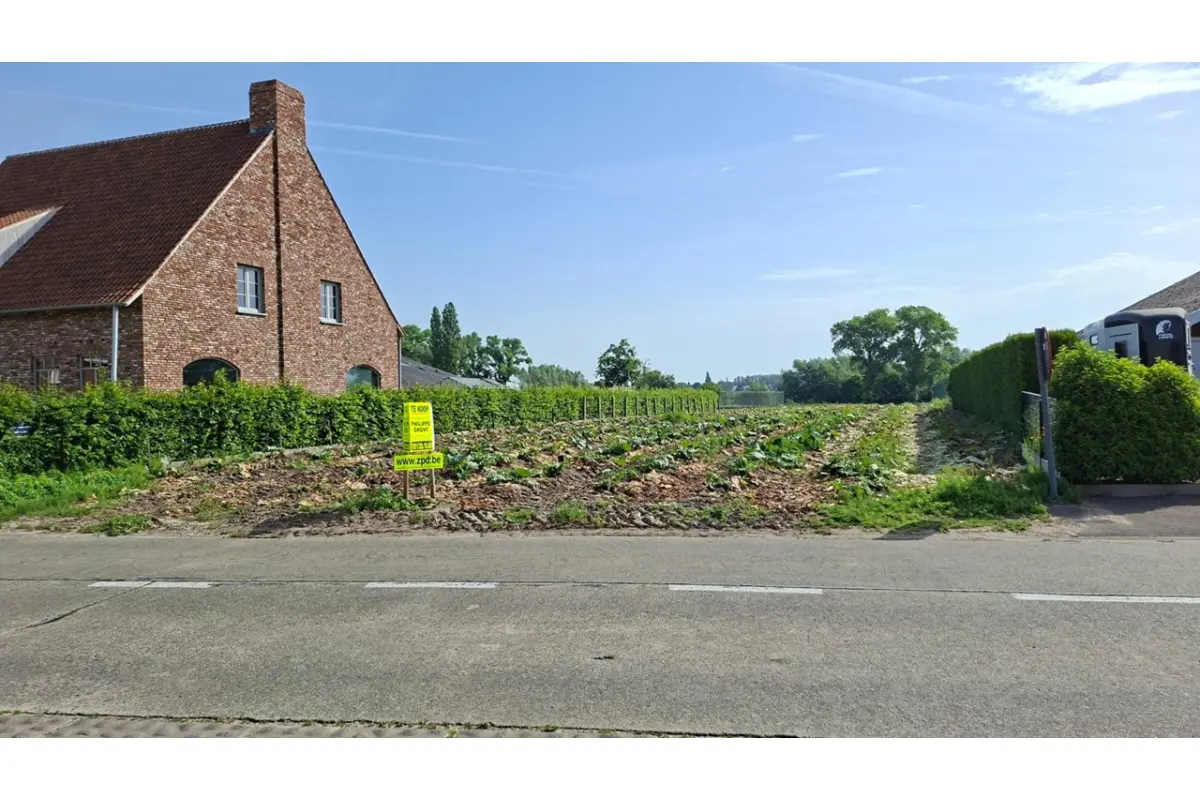Bouwgrond te  koop in Hooglede 8830 0.00€  slaapkamers m² - Zoekertje 773112