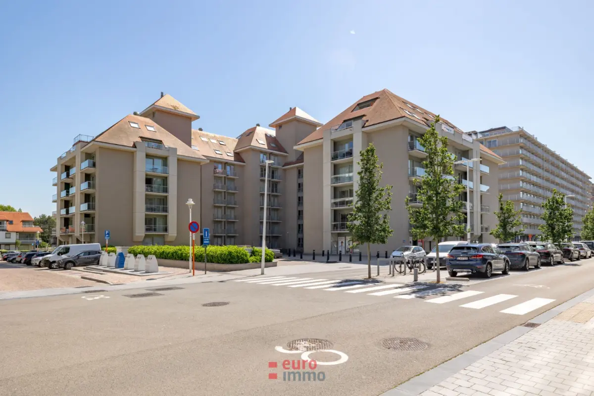 Appartement te  huur in Nieuwpoort 8620 975.00€ 2 slaapkamers 96.00m² - Zoekertje 773525
