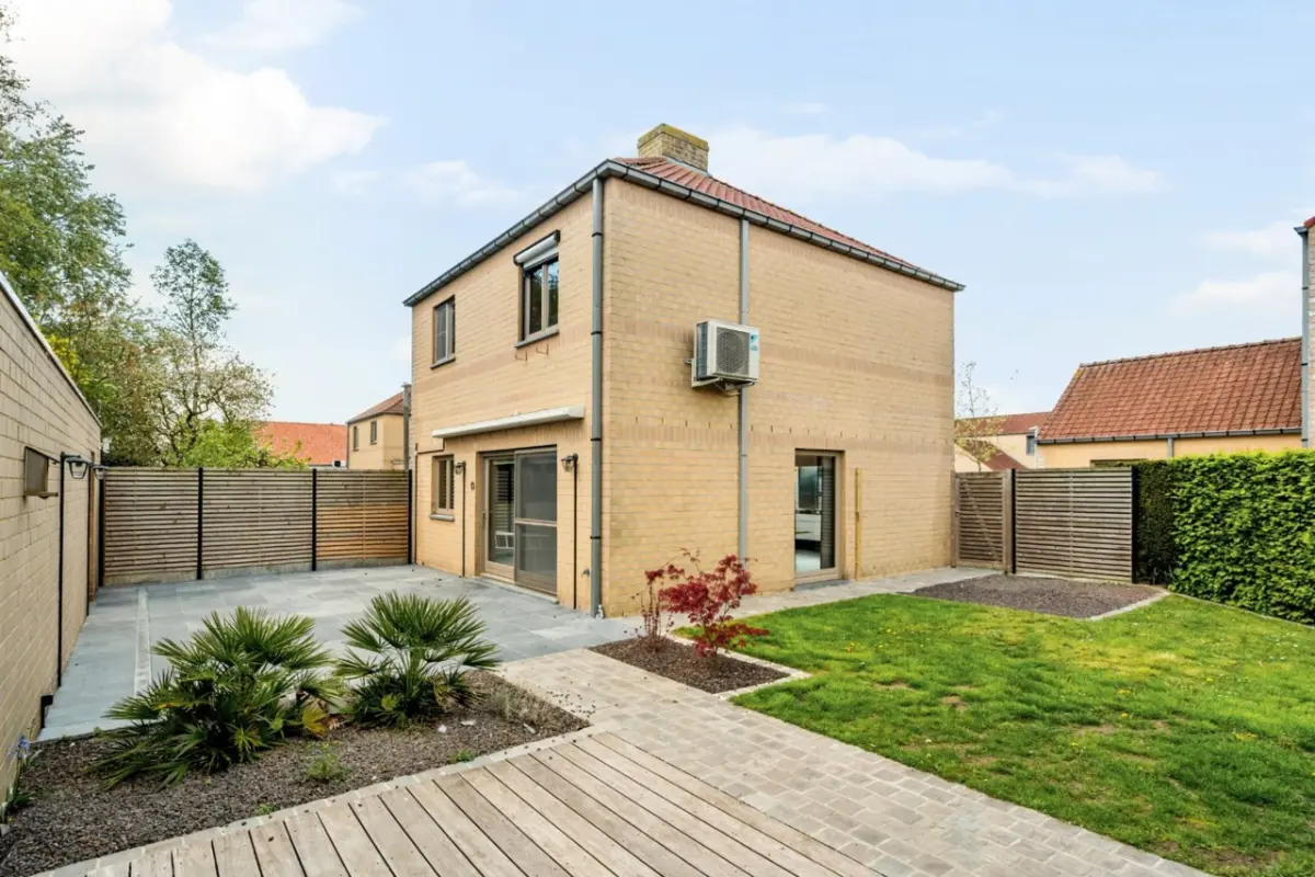 Huis te  koop in Ledegem 8880 299000.00€ 3 slaapkamers 120.00m² - Zoekertje 773072