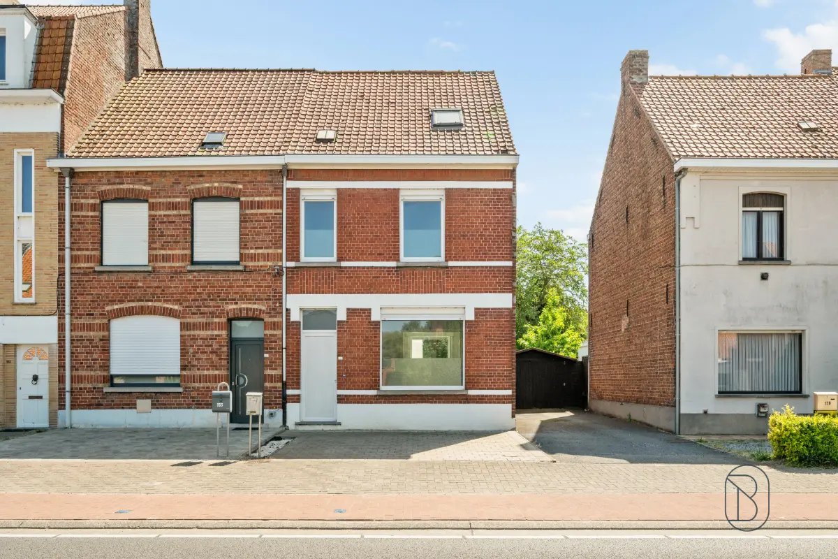 Huis te  koop in Ingelmunster 8770 230000.00€ 4 slaapkamers 160.00m² - Zoekertje 773396