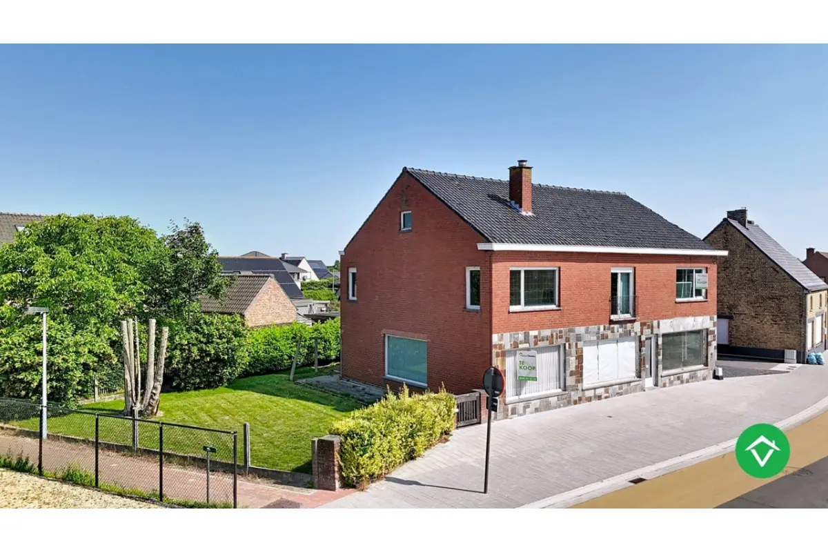Huis te  koop in Koekelare 8680 279000.00€ 5 slaapkamers 347.00m² - Zoekertje 773107