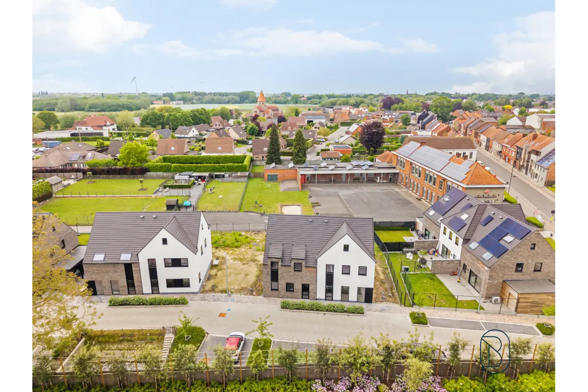 Huis te  koop in Wielsbeke 8710 379500.00€ 3 slaapkamers 164.00m² - Zoekertje 774460