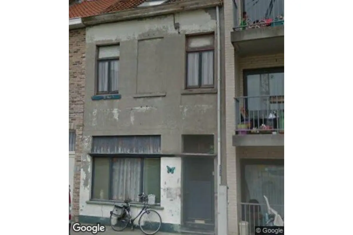 Huis te  koop in Kortrijk 8500 95000.00€ 2 slaapkamers m² - Zoekertje 774678
