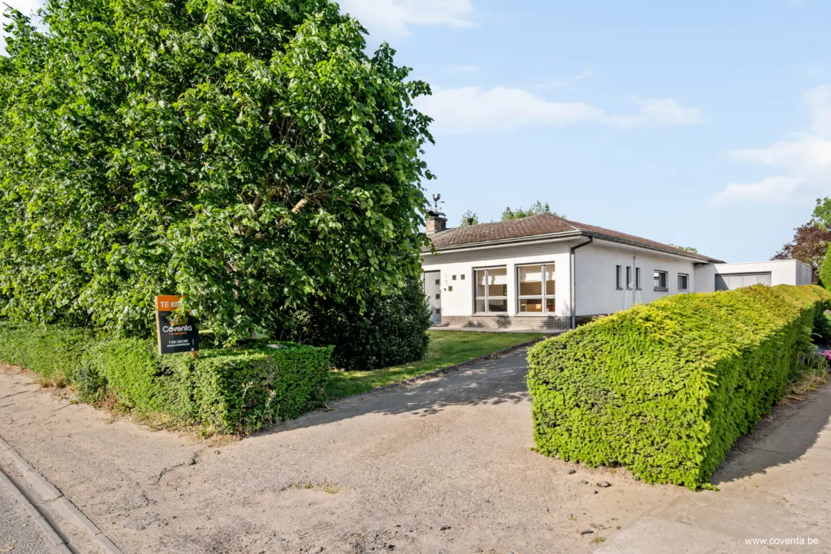 Villa te  koop in Moorslede 8890 375000.00€ 4 slaapkamers 185.00m² - Zoekertje 776492