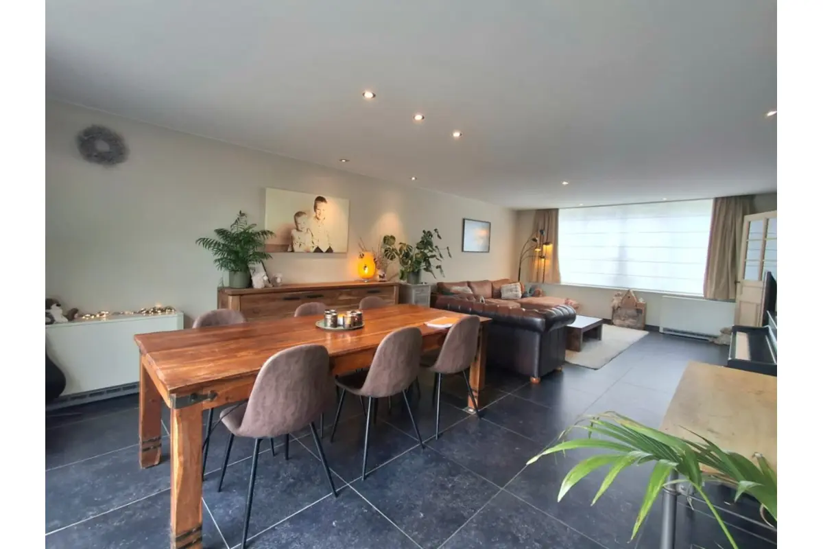 Huis te  huur in Ruiselede 8755 975.00€ 3 slaapkamers 160.00m² - Zoekertje 776634
