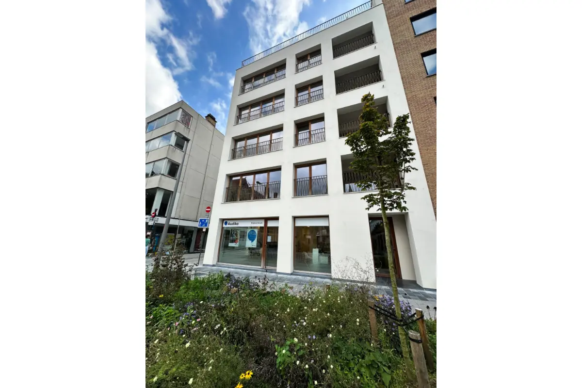 Appartement te  huur in Kortrijk 8500 745.00€ 1 slaapkamers 60.00m² - Zoekertje 775589