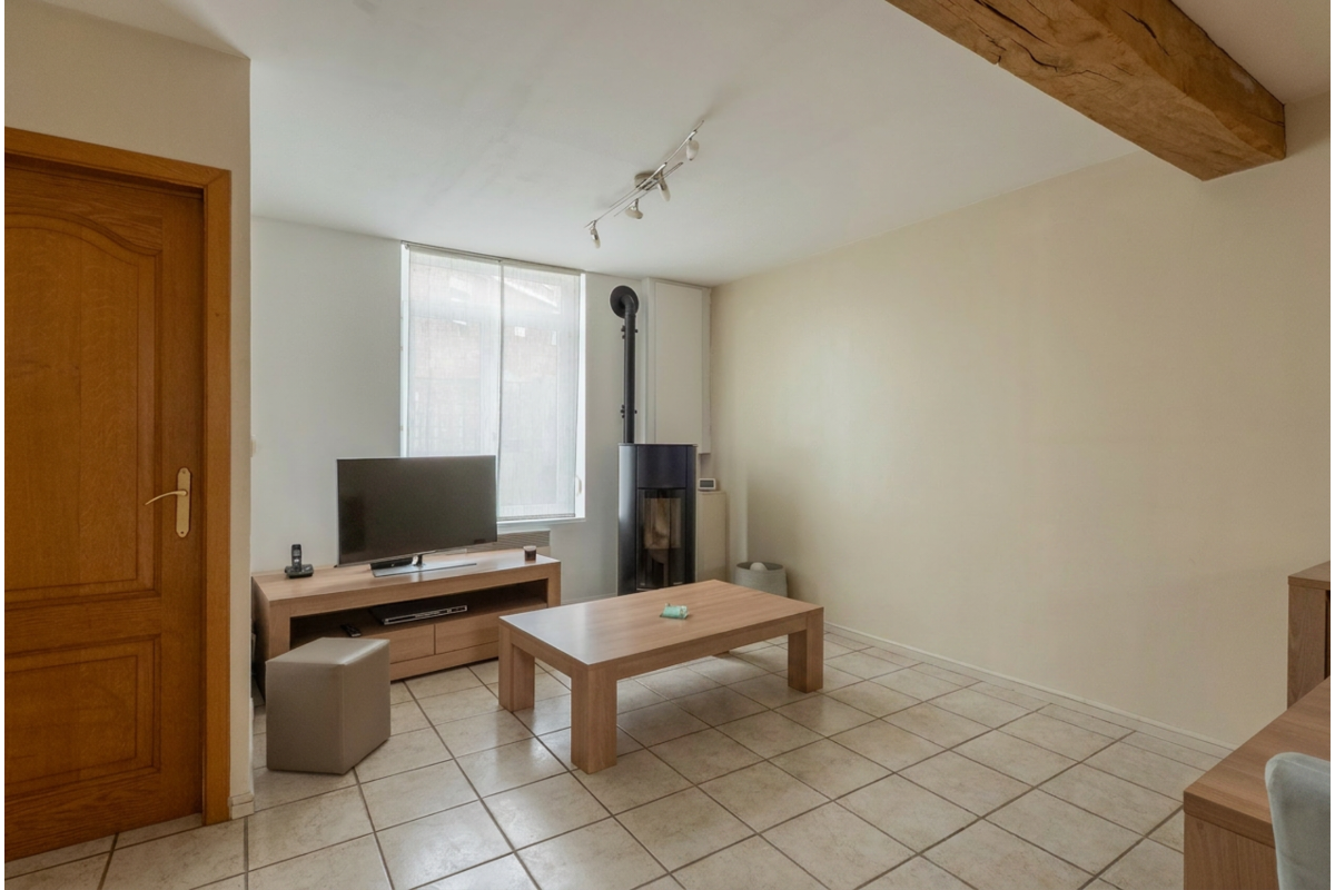 Huis te  koop in Menen 8930 129000.00€ 2 slaapkamers 70.00m² - Zoekertje 776890
