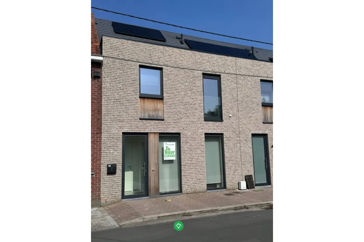 Huis te  huur in Torhout 8820 1020.00€ 3 slaapkamers 132.00m² - Zoekertje 777804