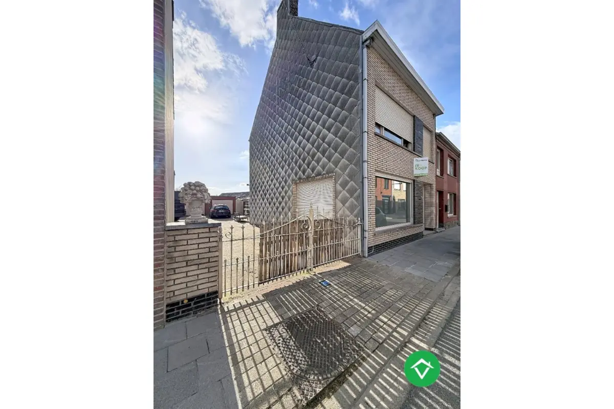 Huis te  koop in Eernegem 8480 219000.00€ 3 slaapkamers 136.00m² - Zoekertje 778398